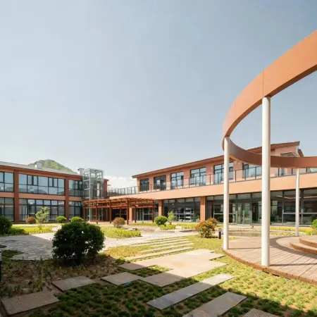 Linzhou Qiuquan Hotel