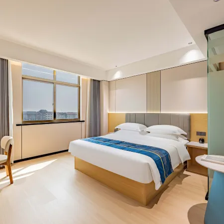 Linhai WanHao Movie Hotel