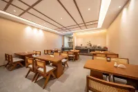 Jinxiang Courtyard-Style Resort Hotel (Datong Ancient City Beidu Street)