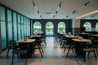 The Clover Hotel - servizio colazione
