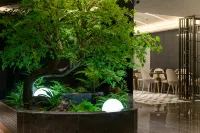 Lumen Gardens Art Hotel, Guang Yu · Hua Ting