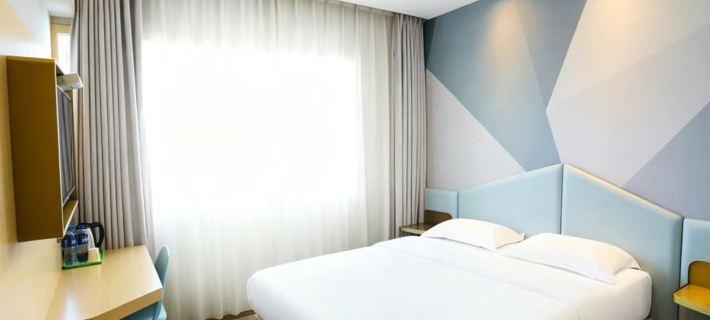 Huatai Hotel (Xining Daxin Street Night Market) Hotels in Xining