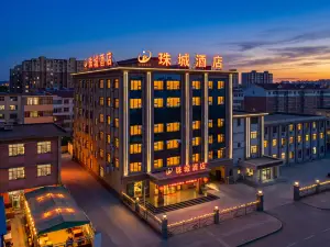 Jiayuguan Zhucheng Hotel