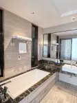 Shenzhen Shun he International Hotel(Bao An Pingzhou Metro Station)