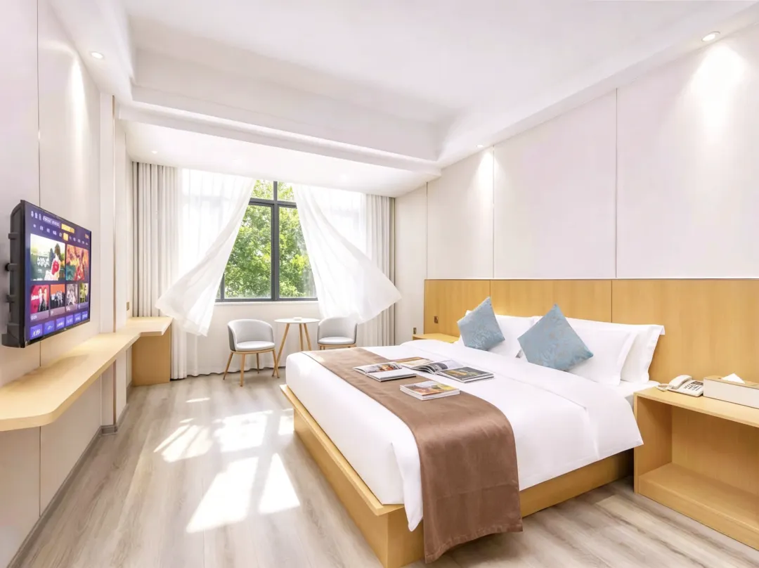 Yun Bo Light Luxury Hotel - Ningde