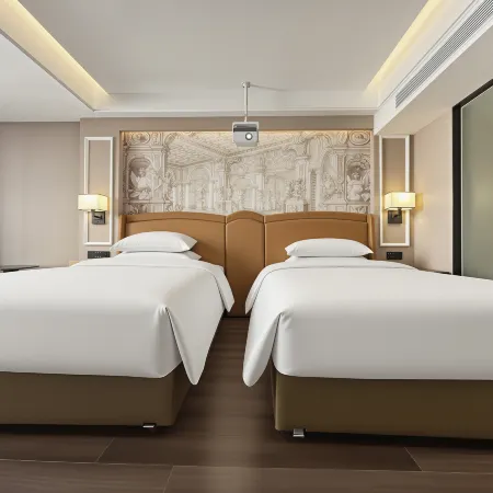 Vienna International Hotel
