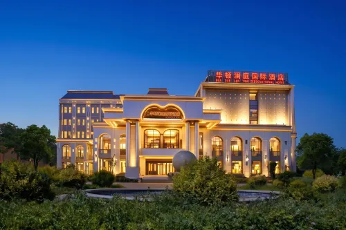 Haoweijia International Hotel - Yolcu Alma/Bırakma Hizmetleri