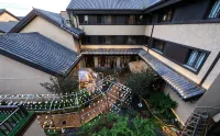 Guanshan · Yue Resort Hotel (North slope Distribution Center of Changbai Moutain Enduli Branch
