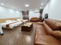 Huazhou Fuhao Hotel - جديد