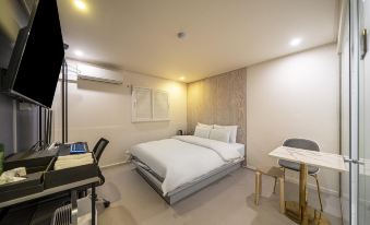 ZAZA Hotel