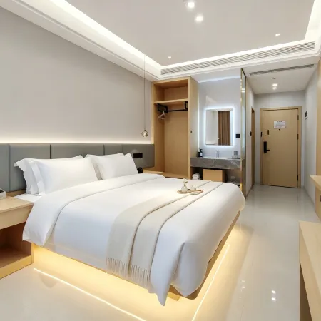 Xinzhi Hui Hotel (Lingshui Haiyun Plaza)