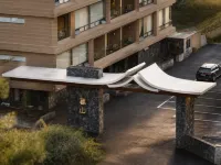 Huanghe Jiuqu · Mushan - parking