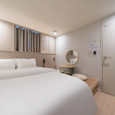 Just Stay Hotel Wangsimni Hotels near Seongdong-Gu