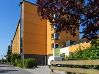 Sunday Hotel Berlin City West Hotels near قلعة سبانداو