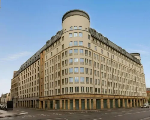 Vienna House Easy Leipzig by Sunday Hotels Hotel dekat Augustus Square