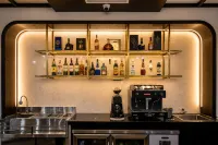 Grand Luxury Hotel Ninh Chu - Park Yeri