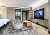 Lanou Shangpin Hotel (Lvliang Lishi Longfeng North Avenue) - spa