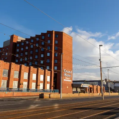 Grand Hotel Blackpool Hotels near Blackpool North Train Station