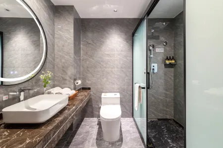 Jinlan'ou Hotel (Pingchang Chunguangyuan Commercial Pedestrian Street Branch)