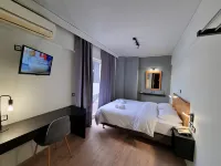 Savoy Hotel Hotels in Piraeus