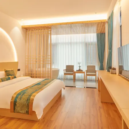 Longyan Jintang Hot Spring Hotel