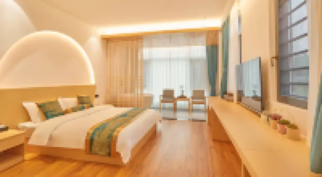 Longyan Jintang Hot Spring Hotel