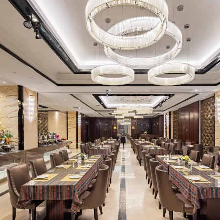 V City Hotel