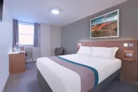 Travelodge Edinburgh Central Hotels near Pleasance