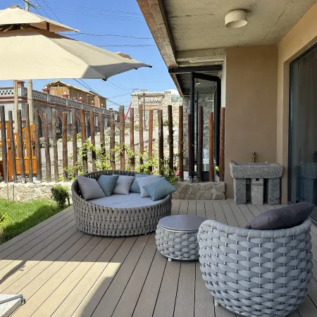 Sanshe Wei Holiday Homestay Courtyard
