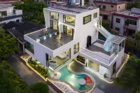 Yoyo Homestay Hotels near Sanya West Island Beach Club