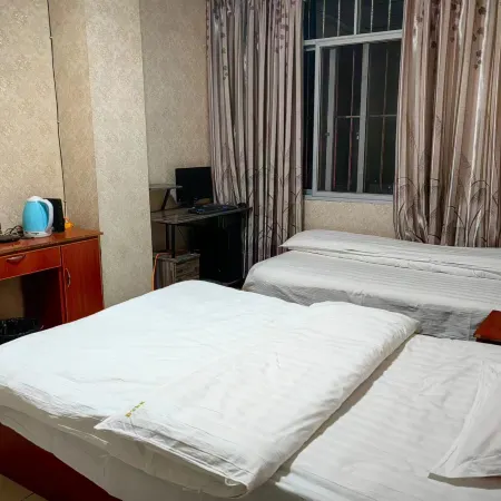 Jiulong Biyue Hotel