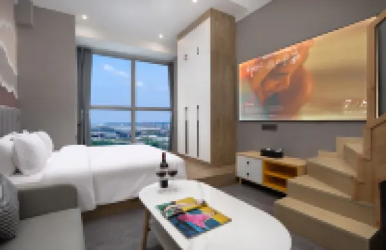 Livable Hotel (Changsha South High-speed Railway Station West Plaza Intercity Branch) Hotel berhampiran Changsha South Railway Station