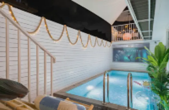 Lianlian Summer Boutique Homestay