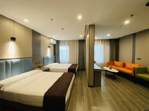 Jiayue Wenjing Hotel (Beijing Universal Resort Wansheng East Subway Station)