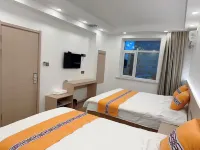 Qitaihe Hongming Express Hotel - Pysäköinti