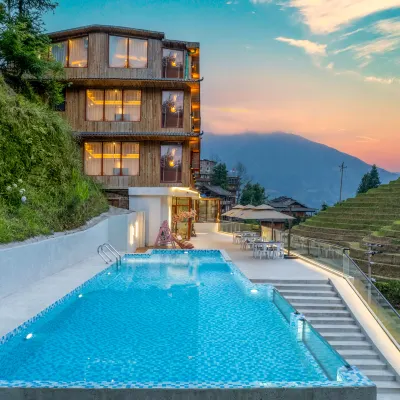 Yunxi Shang Viewing Homestay (Longji Terraces Thousand-Floor Sky Ladder Observation Deck) โรงแรมใกล้จุดชมวิวยอดพระทอง