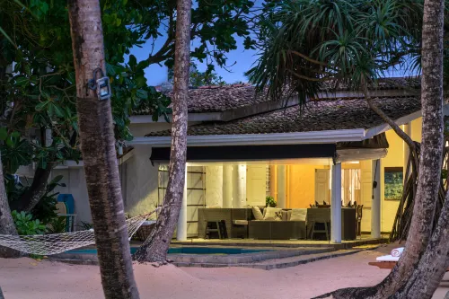 Taru Villas 906 - Hikkaduwa
