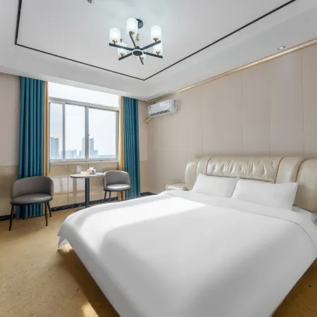 7 Days Premium·Xinyang Gushi Unicom Building