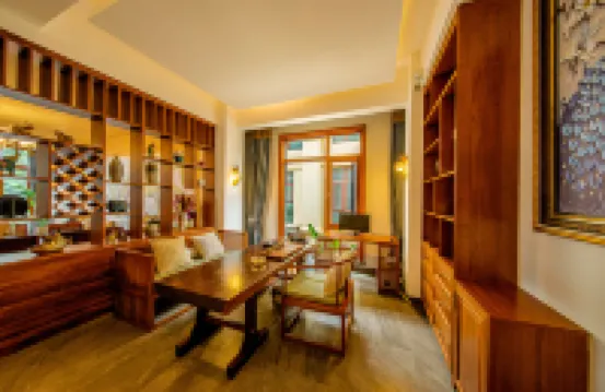 Ating Manjing. Boutique Holiday Villa