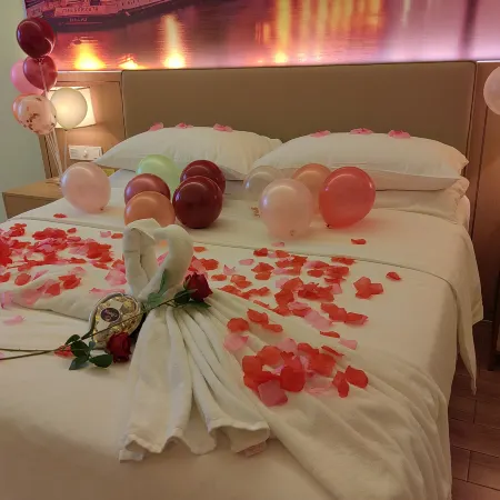 Vienna Hotel(Pubei Investment Building Aoyuan Square)