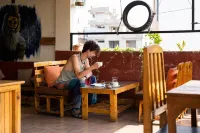 Holiday Hostel - breakfast
