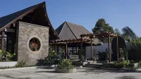 Cicada Resort Bali Ubud, Autograph Collection by Marriott International Hotel dekat Pande's Farm (Bali Natural Agriculture)