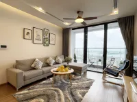 Luxury Vinhomes Metropolis Apartment - David Home 講武展覽中心住宿飯店