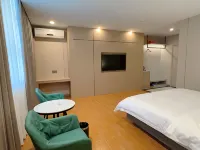 Xijiangyue Hotel (Lianjiang No.2 Middle School Shuangxu International Plaza)
