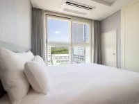GL City Hotel Incheon Airport Hotel dekat Jembatan Incheon