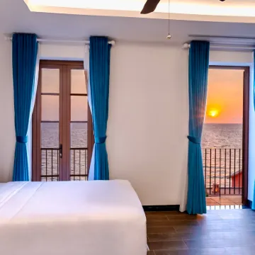 Roma Hotel Phu Quoc - Free Airport Shuttle & Sunset Town Tour 鄰近香島的酒店