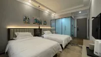 Haichuan Light Luxury Hotel Hotels in Xinye
