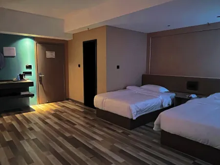 Yueji Hotel (Jinzhong Information College) Отели рядом со станцией Taigu West Railway Station