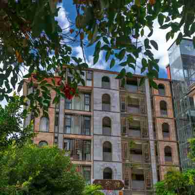 洱源火焰山温泉酒店 Hotel Exterior