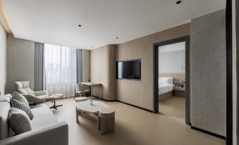 Mega Rise Hotel
